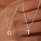 Love letter initial necklace | White Gold